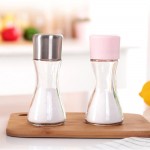 Happy Life Healthy Quantitative Salt Bottle Moisture-proof Sealed Salt Shaker Leakproof Salt Jar